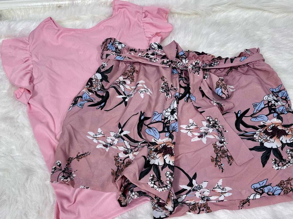 SHEIN Curve 2XL Pink Ruffle Short Sleeve Top and Floral Tie-Waist Shorts Set